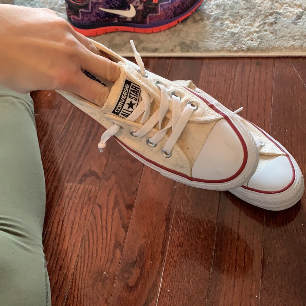 Ivory converse - Picture 3 of 4